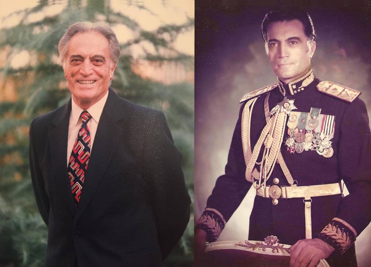 تیمسار محمدحسین جهانبانی وزیر کشور دولت زاهدی که مسئولیت برگزاری و نظارت بر انتخابات مجلس هجدهم شورایِ ملی را برعهده داشت، مدعی بود: «در تمام ایران، یک نفر نماینده بدون دستور من از صندوق درنخواهد آمد. قانون، دستور من است».
مجله خواندنیها ۲۷ خرداد ۱۳۳۴.